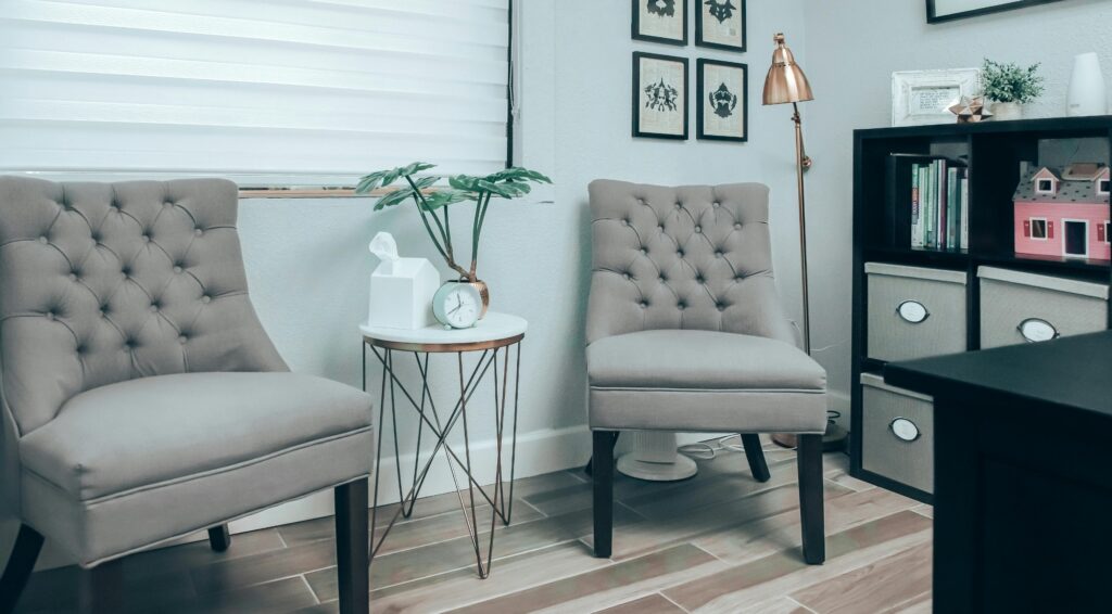 Clean, cozy fresh!! Tidy Bird Cleaning Co.