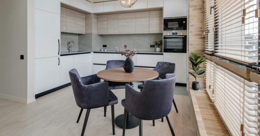 clean kitchen in burlington condo, cleaned by tidybirdcleaning