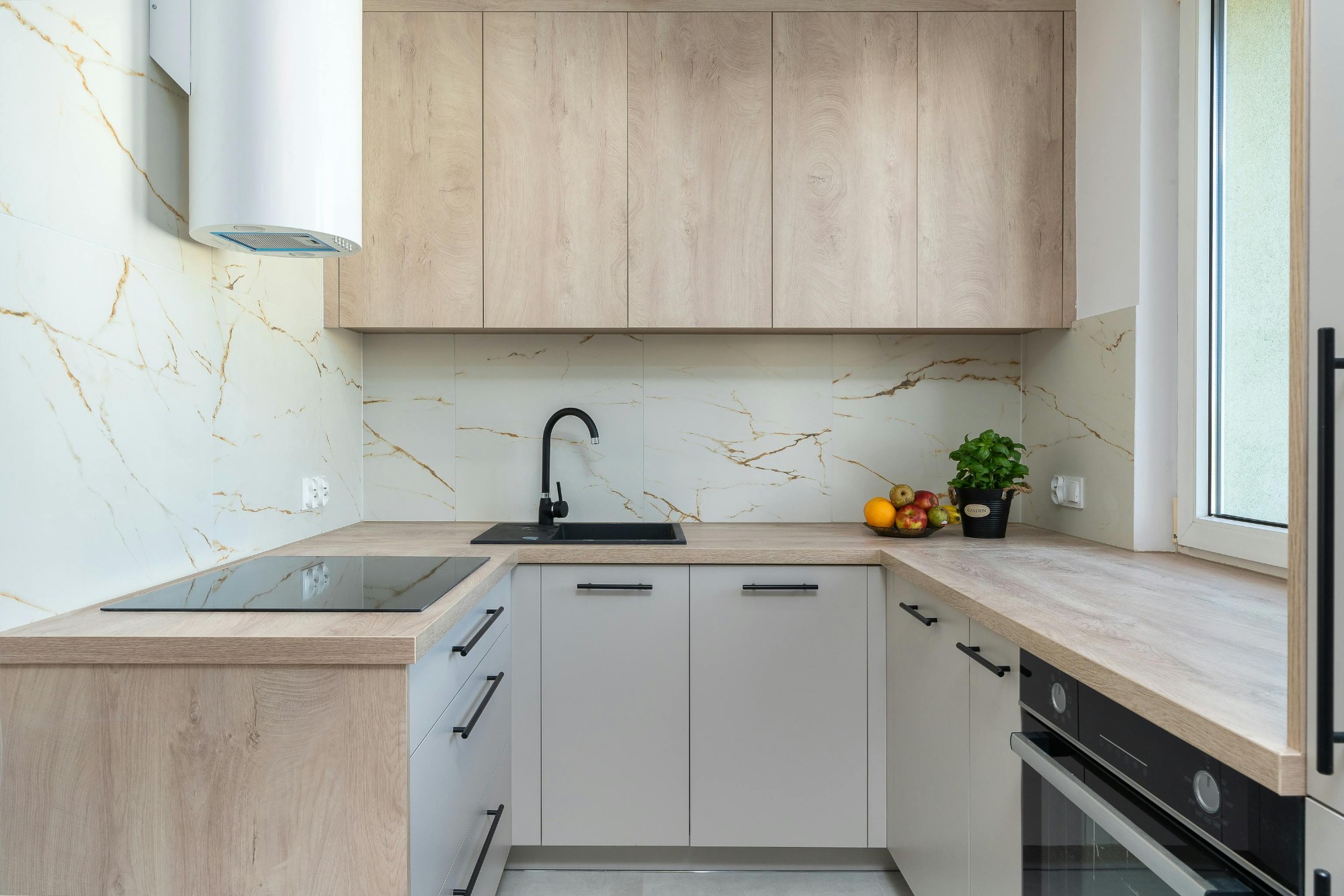 spotles kitchen thanks to tidy bird cleaning in burlington, on