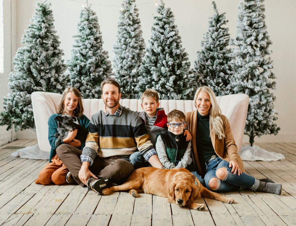 Explore the pros and cons of DIY vs professional cleaning for Burlington homeowners and learn why vetted and insured recurring cleaners from Tidy Bird Cleaning offer the best long-term results.